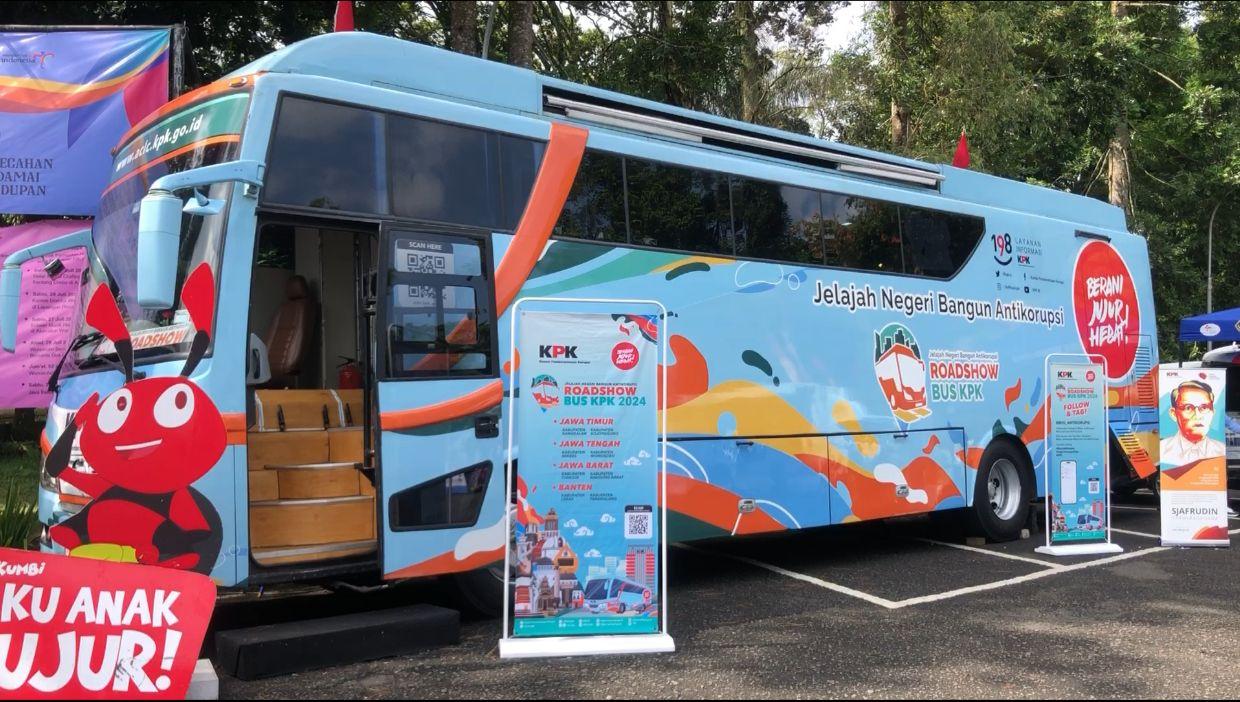 Roadshow Bus KPK 2024 Hadir di Wonosobo: Masyarakat Antusias Ikuti Edukasi Antikorupsi
