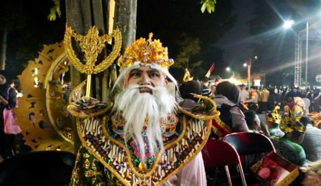 Salah satu kostum bertema Ruwat Rambut Gembel dari RSUD KRT.Setjonegoro (Dok.Humas RSUD KRT.Setjonegoro)