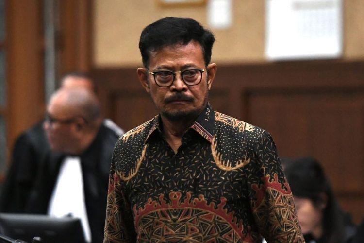 Terdakwa kasus pemerasan dan gratifikasi di Kementerian Pertanian Syahrul Yasin Limpo menjalani sidang di Pengadilan Tipikor, Jakarta, Jumat (5/7/2024). Sidang dengan terdakwa mantan Menteri Pertanian itu beragendakan pembacaan nota pembelaan (pledoi). ANTARA FOTO/Hafidz Mubarak A/rwa