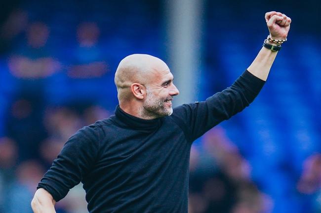 Pep Guardiola saat mendampingin timnya dalam sebuah pertandingan. (Twitter/@ManCity)