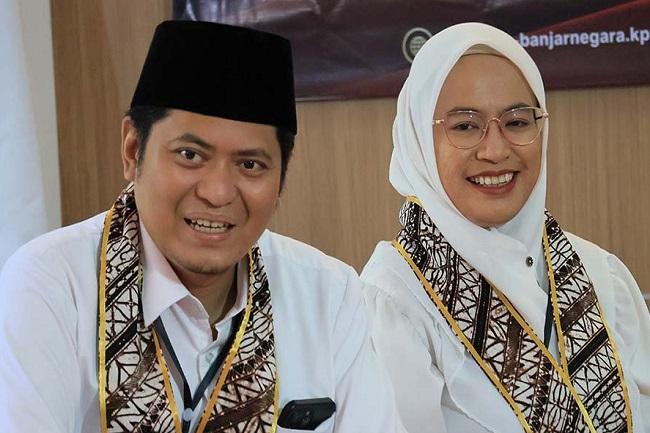 Pasangan calon Amalia Desiana dan Wakhid Jumali. (IST)