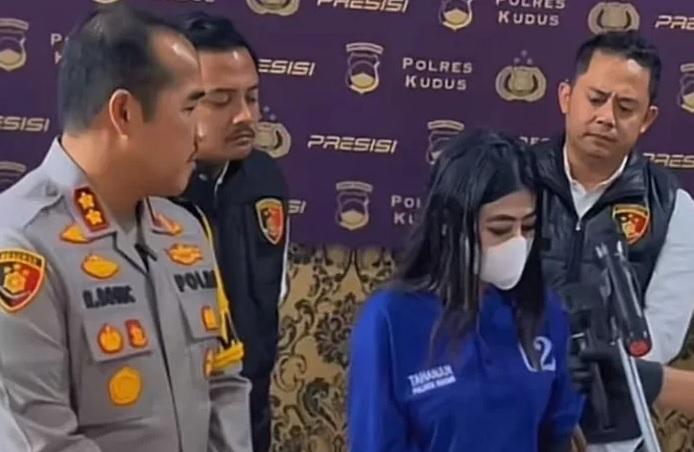 Aparat Polres Kudus menangkap seorang mahasiswa DMW,24, karena menjadi produsen dan sekaligus pemeran film porno yang diperdagangkan secara daring (online).(IST)