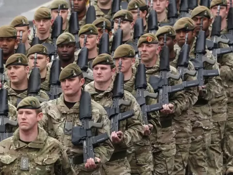 meski gaji naik 6 persen 15000 tentara inggris pilih mundur ijk