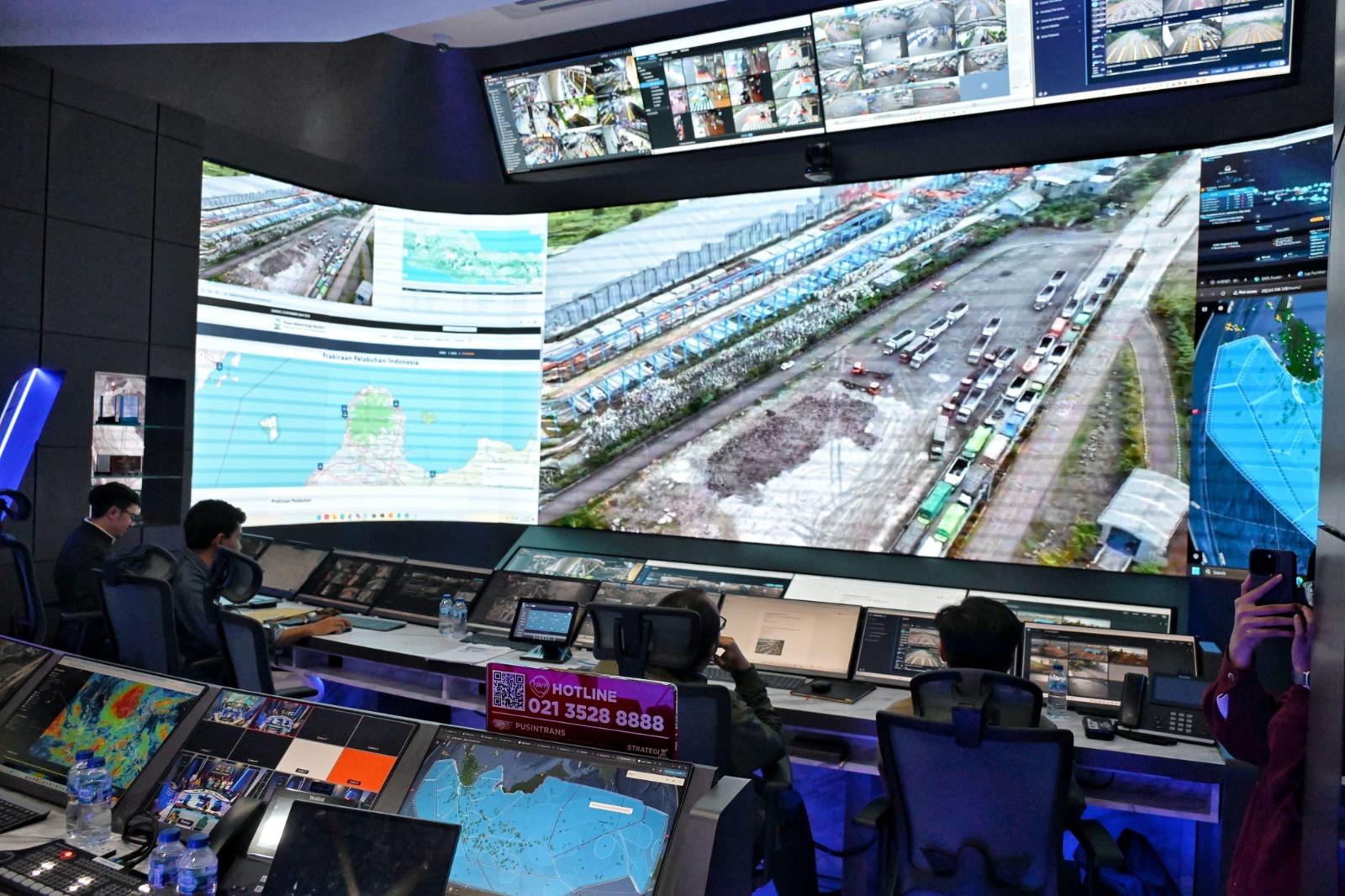 Kementerian Perhubungan telah meluncurkan Pusat Informasi Transportasi (Pusintrans) suatu ruang operasi dari seluruh matra perhubungan. (Dok.Kemenhub)