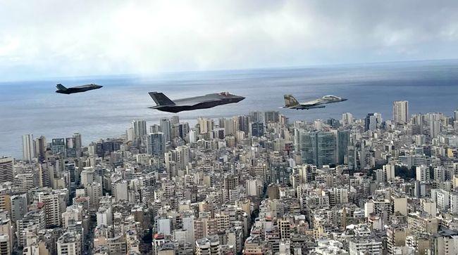 jet tempur israel terbang selama upacara pemakaman umum pemimpin hizbullah hassan nasrallah dan hashem safieddine yang tewas d 1740355974225 169