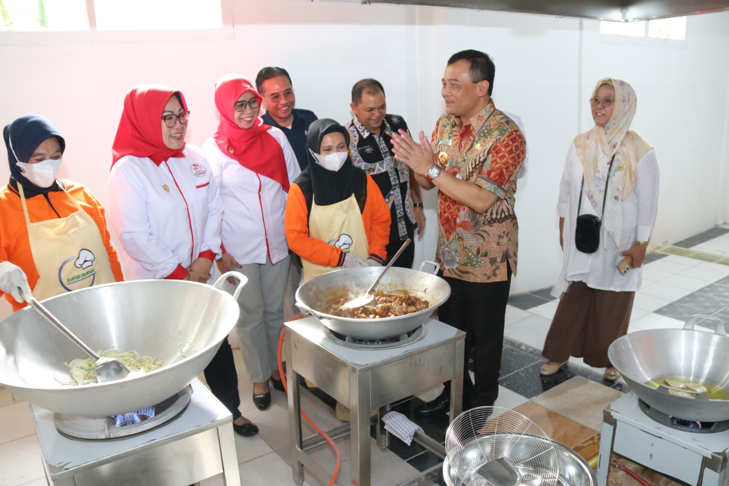Ahmad Luthfi Dorong Dapur MBG dan Rumah Tangga Gunakan CNG
