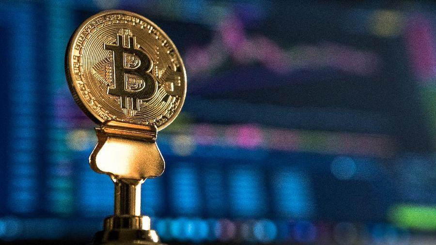 ilustrasi bitcoin 2 169