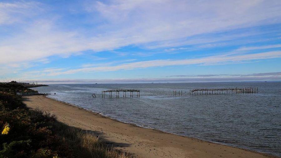 pantai punta arenas chili tetap kosong pada 2 mei 2025 setelah gempa bumi berkekuatan 75 skala richter melanda selat drake per 1755832162181 169