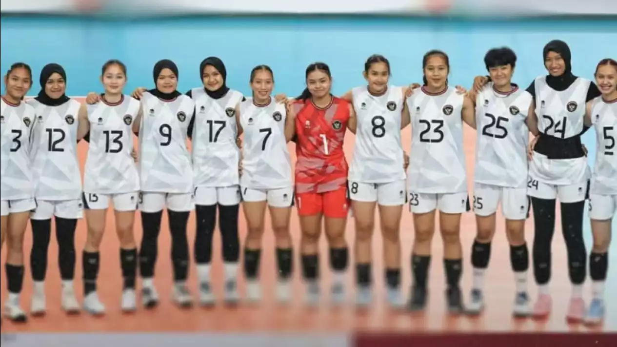68f4d5bdcf225 timnas voli putri indonesia u 18 di asian youth games 2025 1265 711