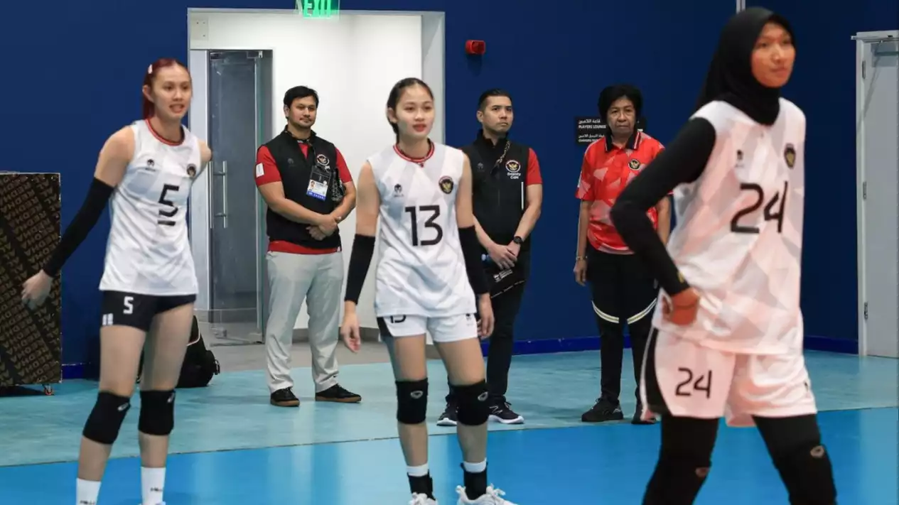 68fb703492dd5 skuad timnas voli putri indonesia u 18 1265 711