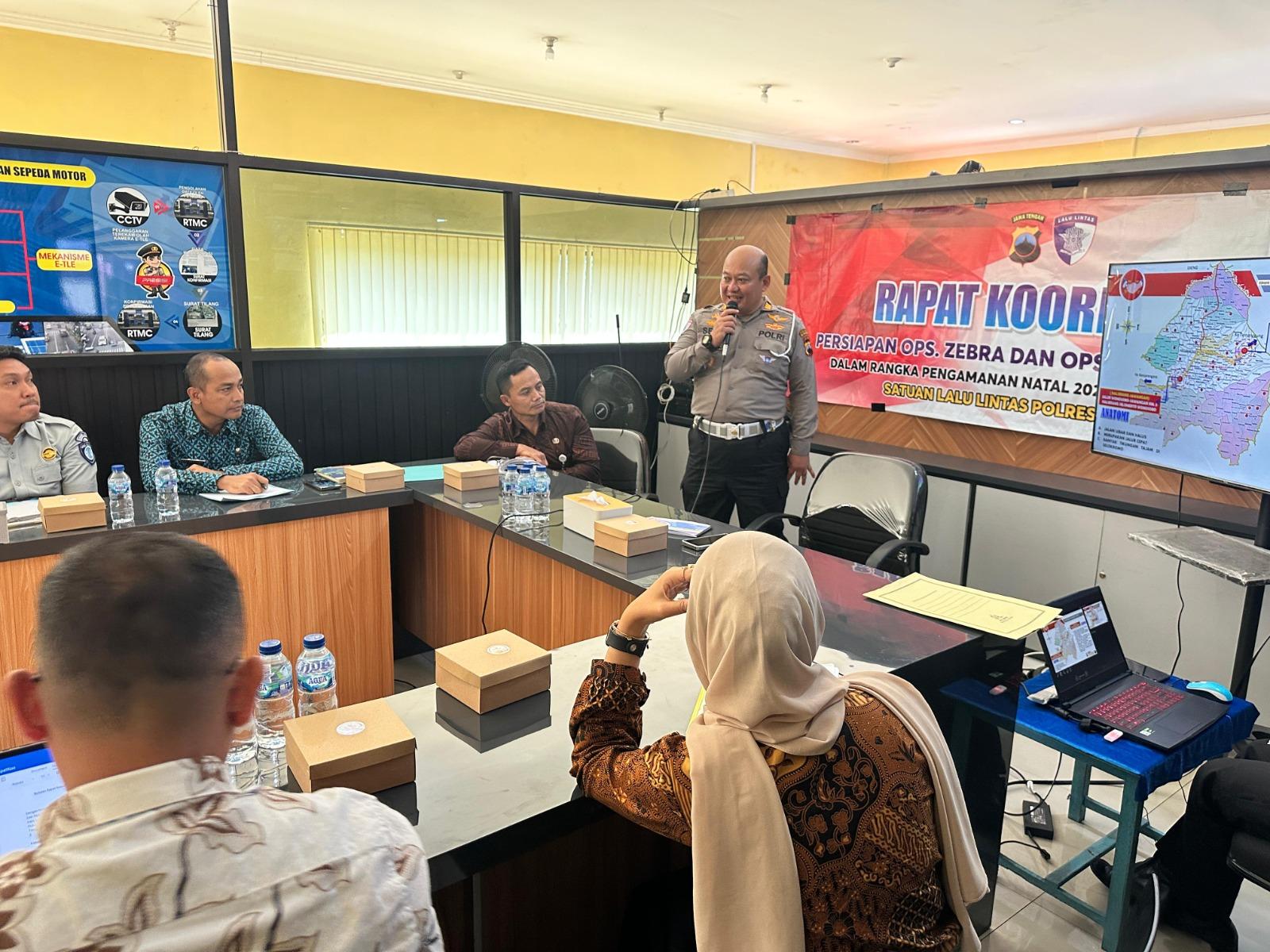 c8cd33bc ed5a 435b 8faa 865869bac977